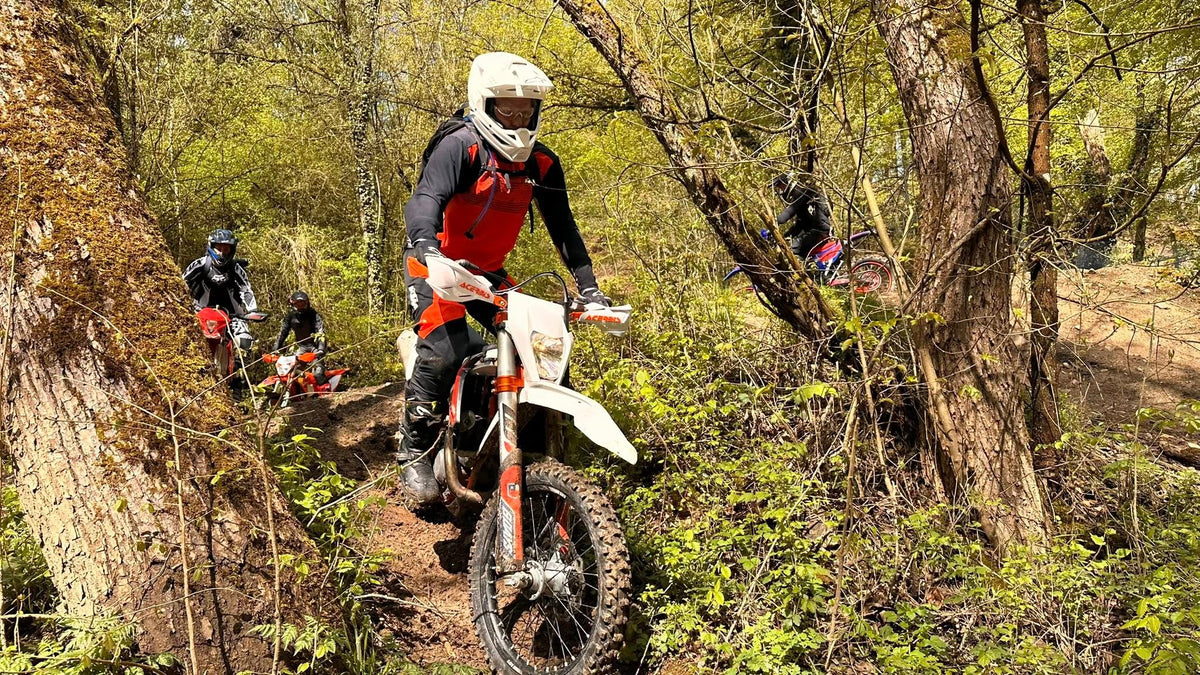 Enduro - Niv 1 - Bilstain opstapper