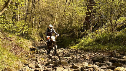 Enduro -Niv 1- Bilstain opstapper