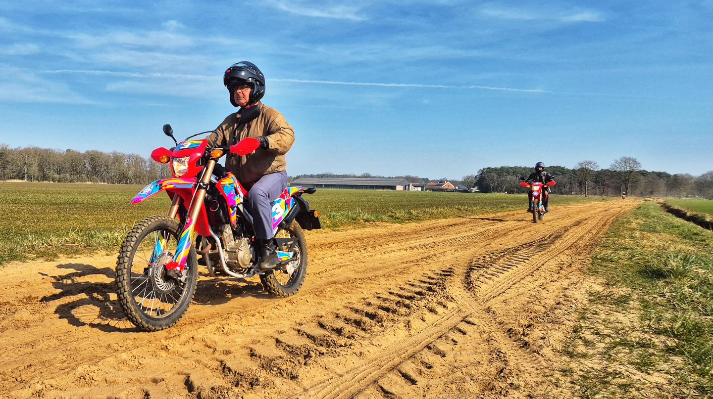 Start2Enduro -Niv 1- Wandeling met huurmotor