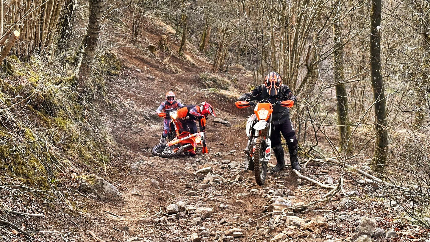 Enduro -Niv 1- Bilstain opstapper