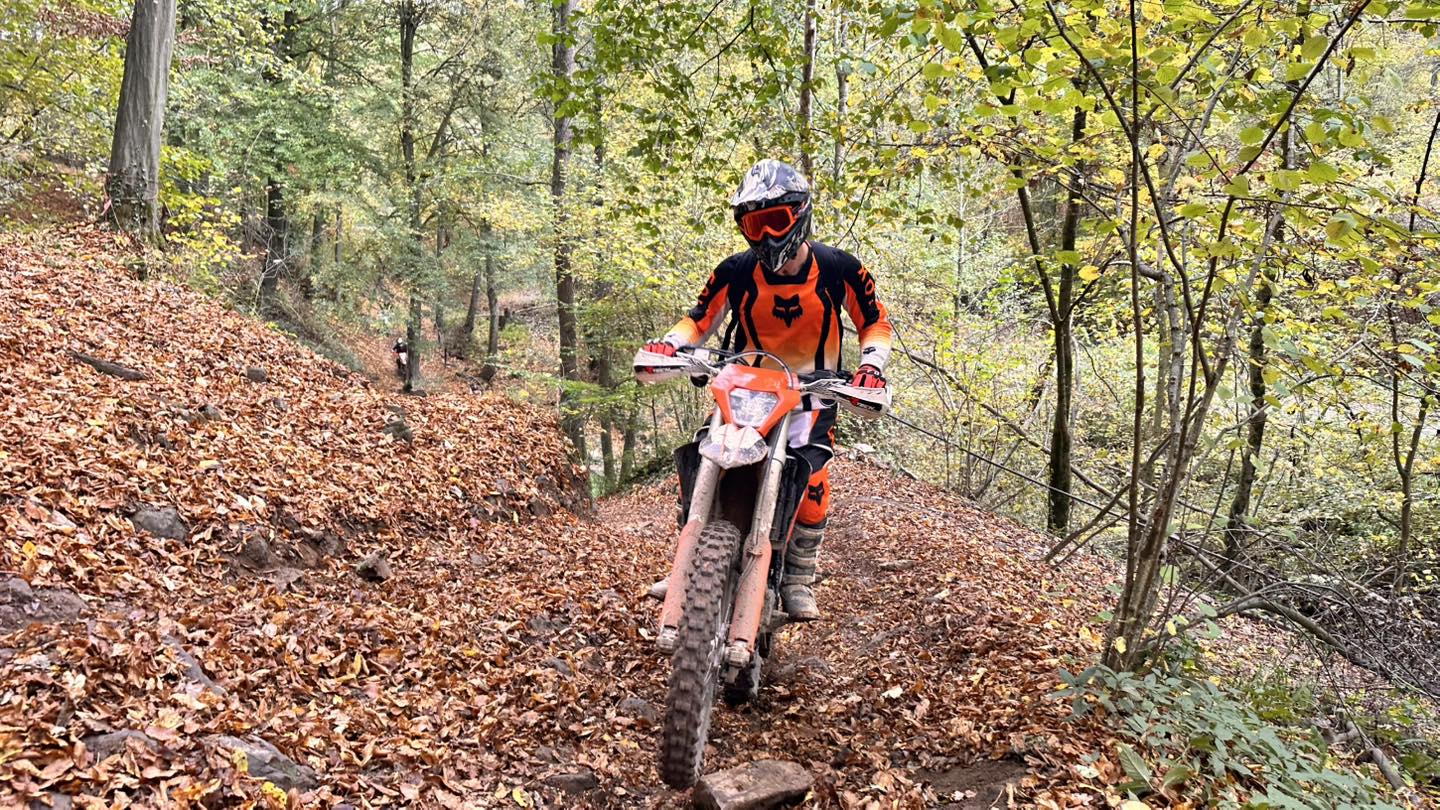 Enduro -Niv 1- Bilstain opstapper