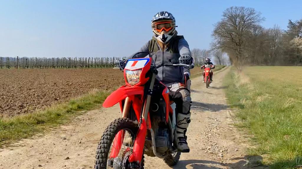 Start2Enduro -Niv 1- Wandeling met huurmotor