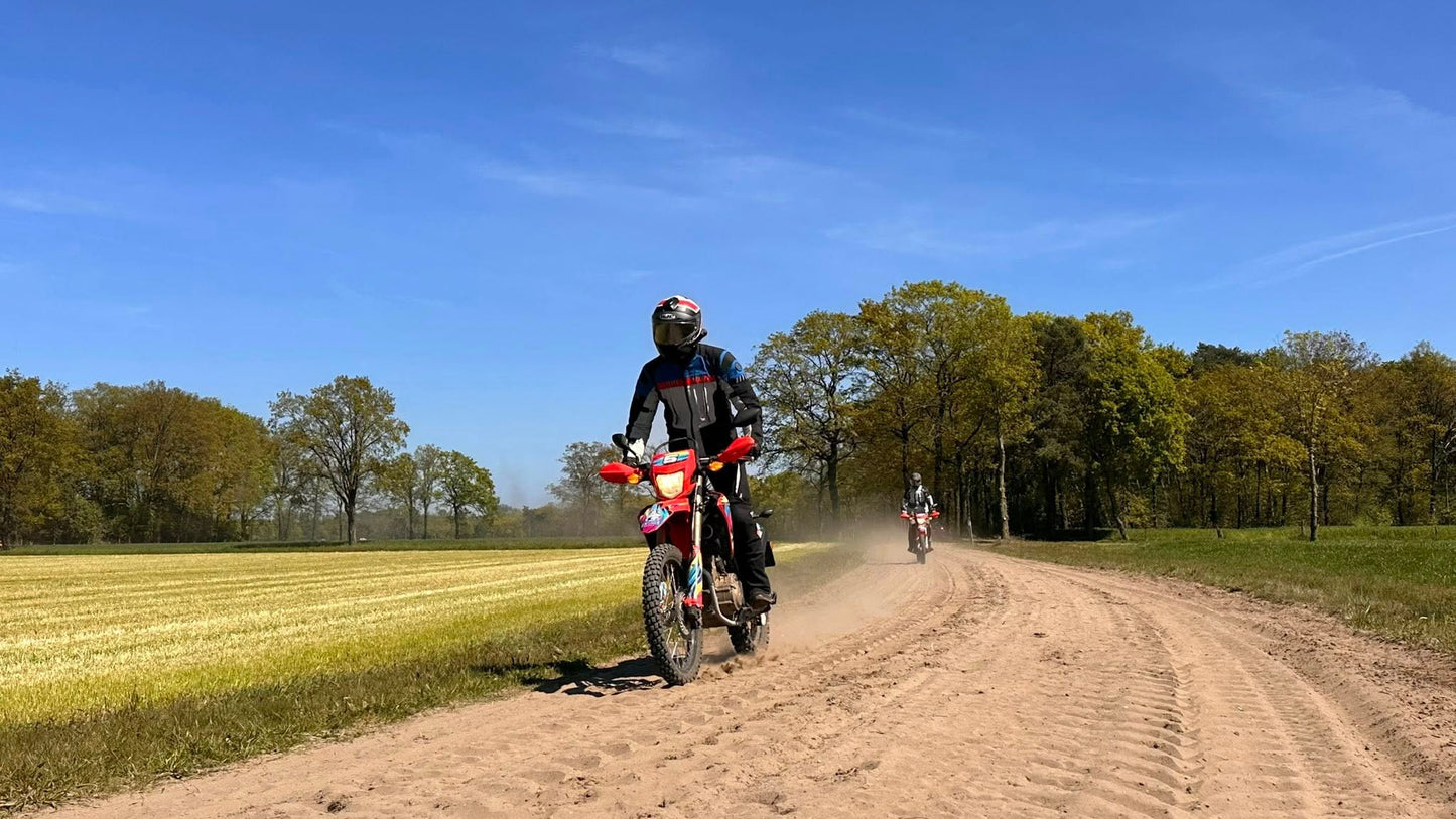 Start2Enduro -Niv 2- Basis Cursus met huurmotor