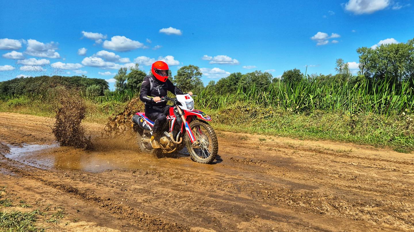 Start2Enduro -Niv 1- Wandeling met huurmotor